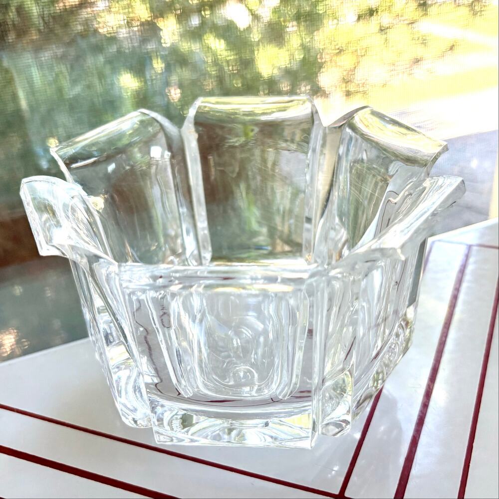 Vintage Grainware SiLite Inc. GW348 Clear Lucite Acrylic Regal Bowl MCM 5.75